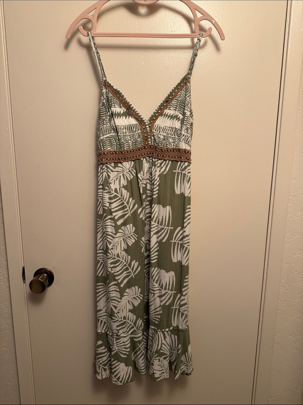 Green & White Tropical Maxi Dress with Crochet Trim